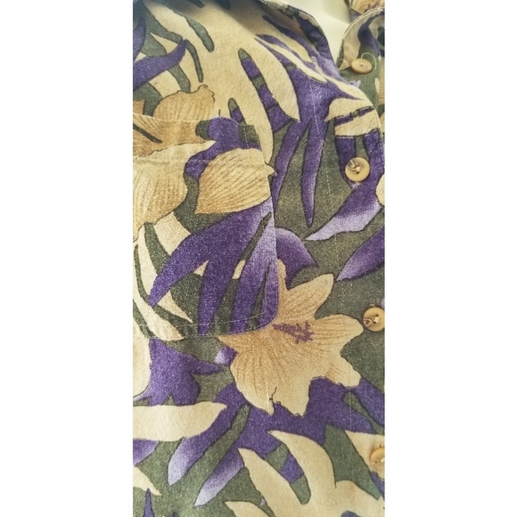 Dress Barn Silk Button Down Short Slvs Blouse,  M. - Picture 4 of 6